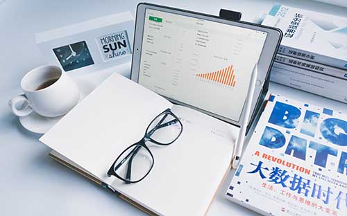 湖南成人高考錄取后怎么拿畢業證？