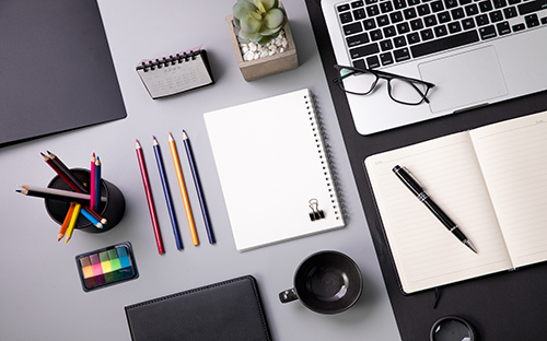 成人高考醫學能考資格證么？