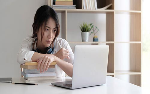自考本學歷有用嗎？