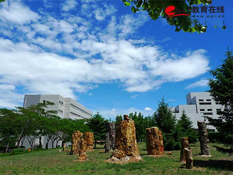 大連大學繼續教育學院校園風光