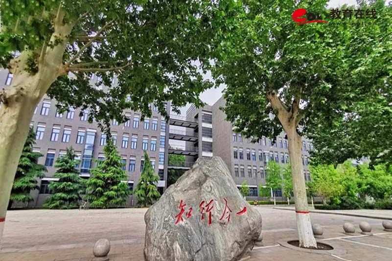 學校校園風光