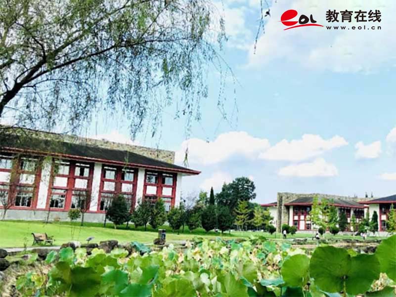 成都東軟學院繼續教育（培訓）學院校園風光