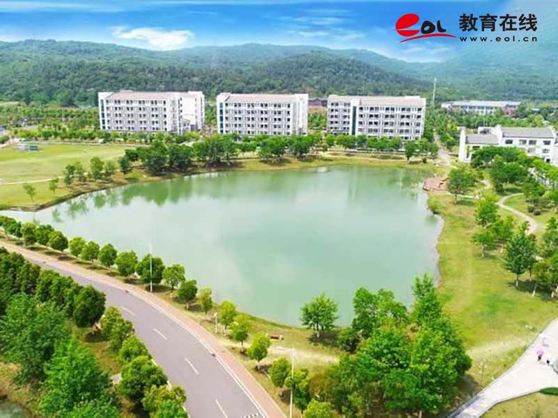 學校校園風光