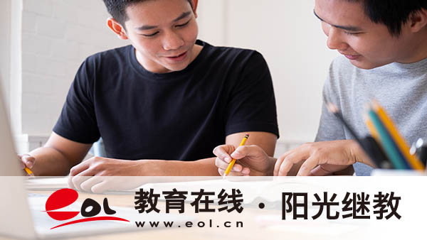 成人高考專科是不是全日制？選什么專業好考？