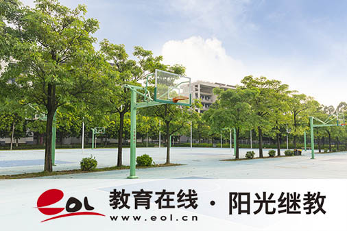 廣東省成人高考報名系統在哪里？選擇專業時要考慮哪些因素？