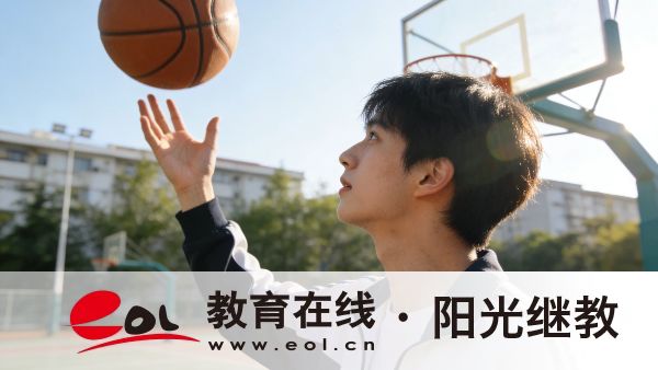 2026年湖北十堰成人高考什么時候報名？考試科目有哪些？