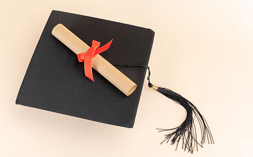 義縣開放大學的學費多少錢? 義縣開放大學的學費多少錢?