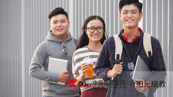 國家開放大學適合哪些人去報？報什么專業好？