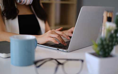 去美國藝術留學需要帶什么，準備哪些材料