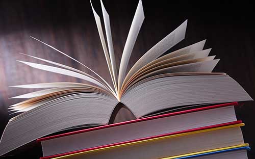 文學影視去哪個國家留學