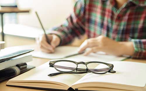 耶魯大學藝術學院本科申請條件