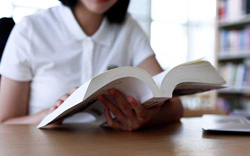 讀服裝設計哪個國家好，留學推薦哪些國家