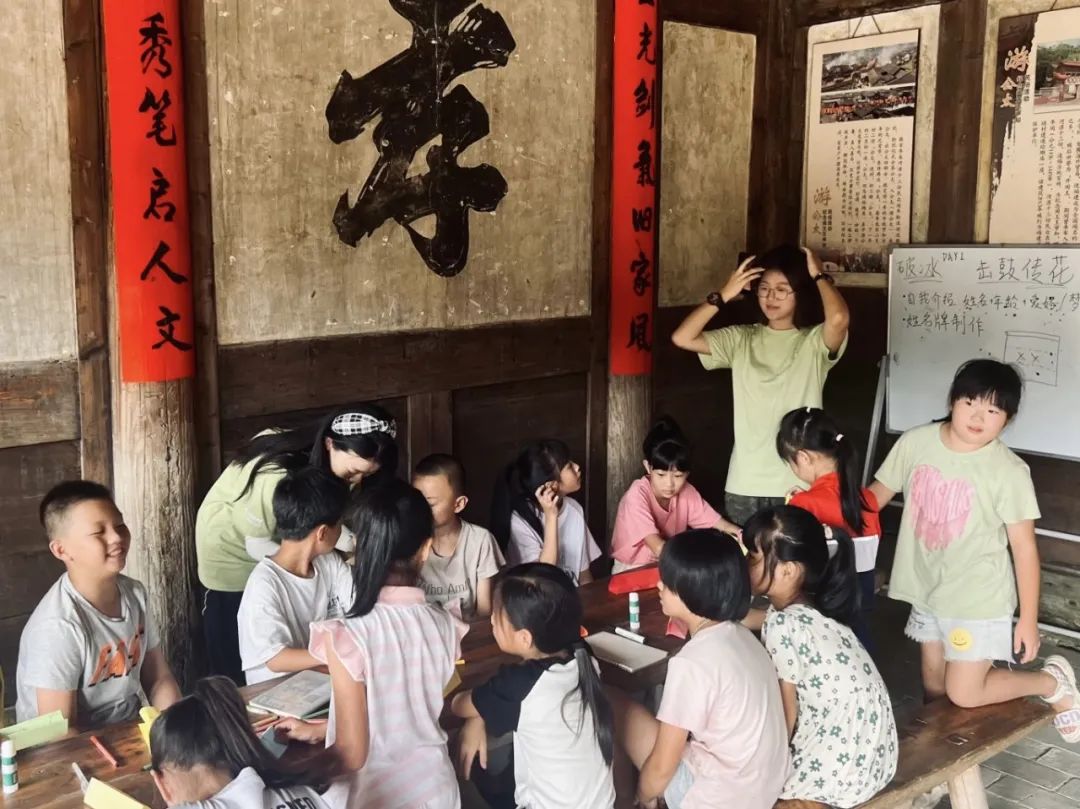 專訪｜狂攬12封世界名校OFFER、18w+獎學金，轉軌成功的她有話說！