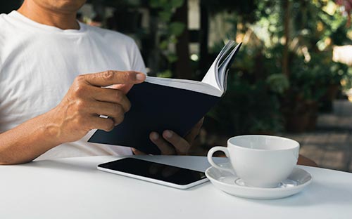 高考出國留學的條件和要求是什么