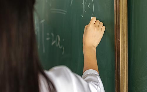 英語六級基礎托福準備多長時間