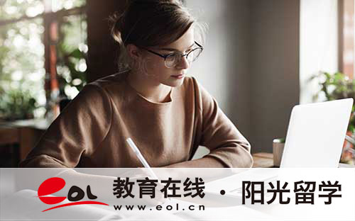 2022-2023年美國留學費用匯總，各大學本科留學費用一覽